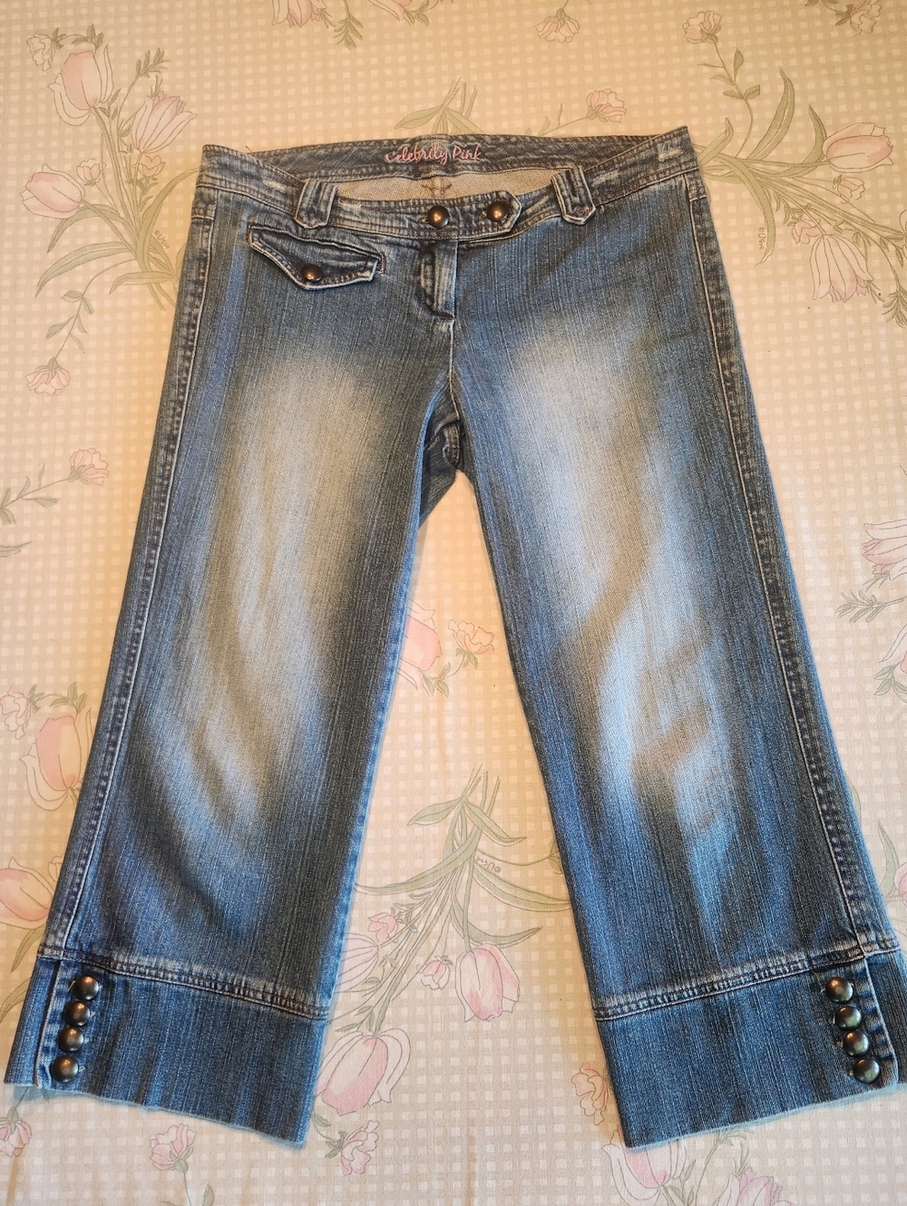 Celebrity Pink Capri Jeans Low Rise Y2K Style Women's Size 30